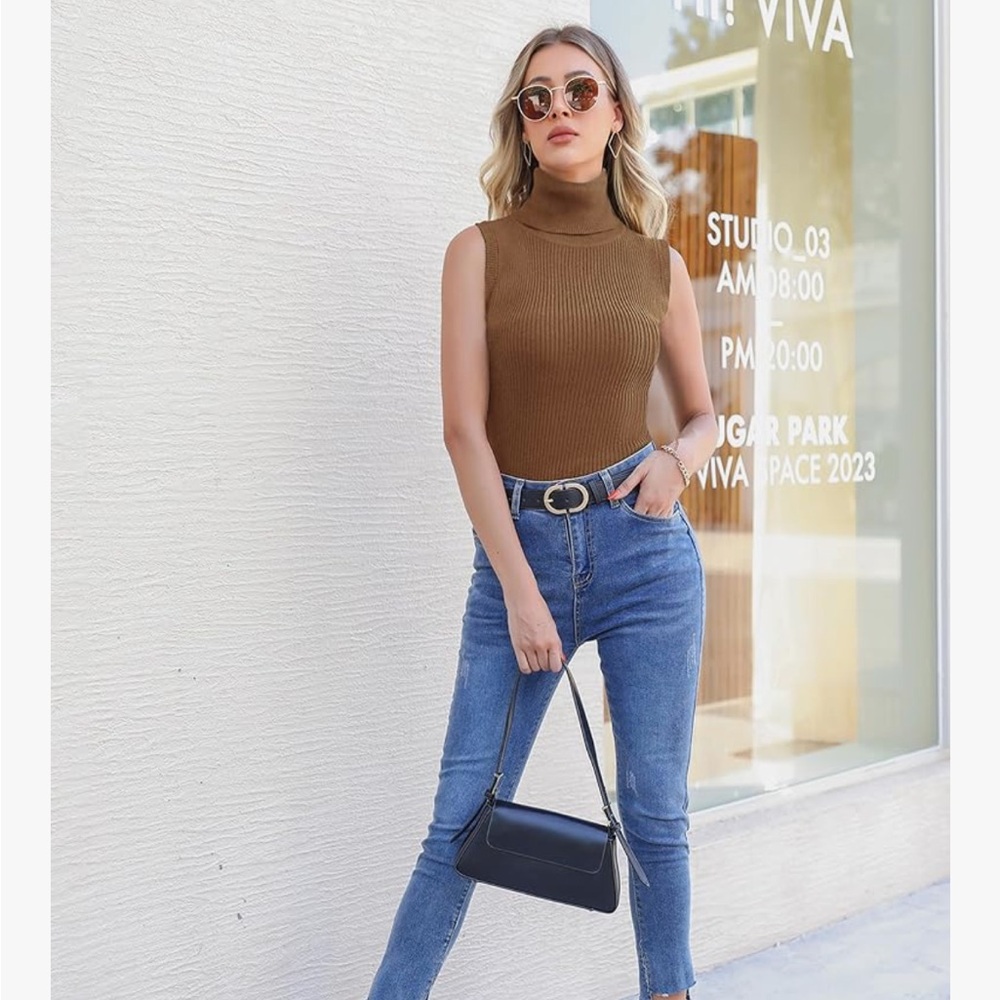 Sleeveless Brown Ribbed Top - Picture 4 of 6